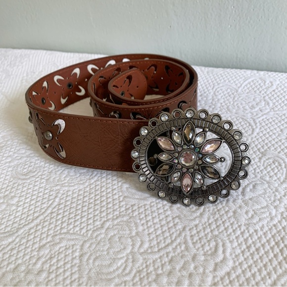 Belt with Bling Buckle - Picture 4 of 6